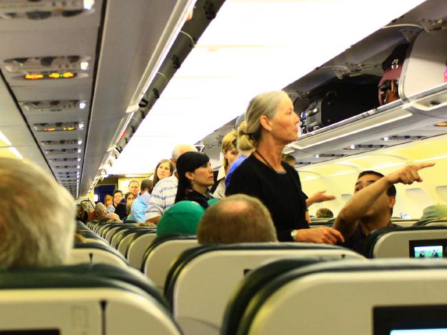 Don’t be that person who clogs the aisle.